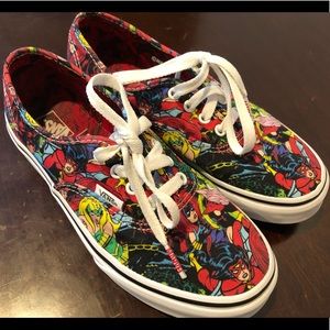 Marvel Vans kid size 4